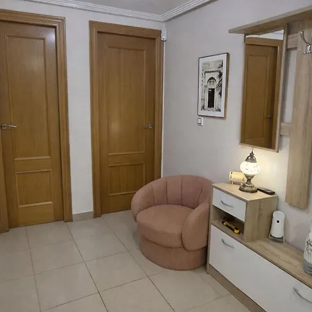 アパート 2 Bedroom And Parking